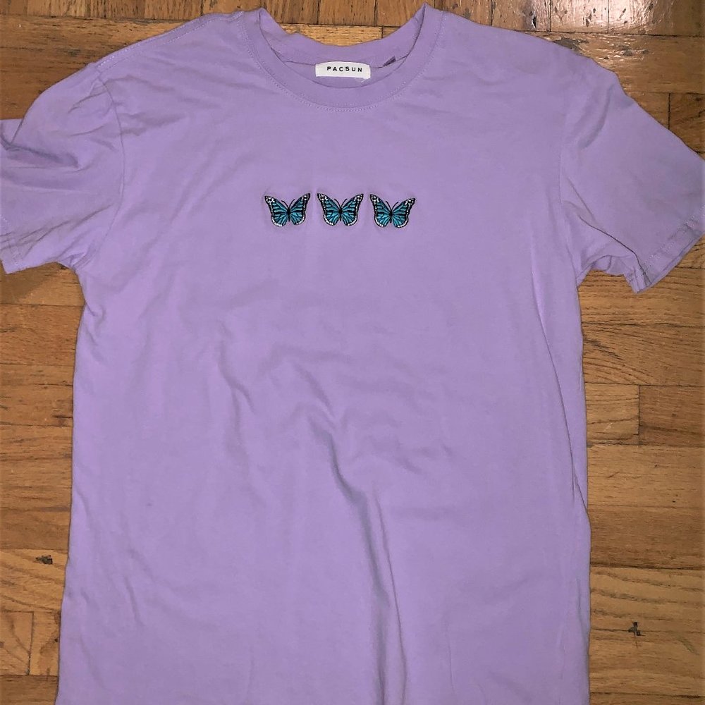 Pacsun Purple Butterfly T-Shirt || Graphic Light Purple Unisex Short-Sleeve Tee